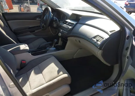 2010 Honda Accord 2.4 Lx из США, поврежденный, VIN 1HGCP2F31AA169902